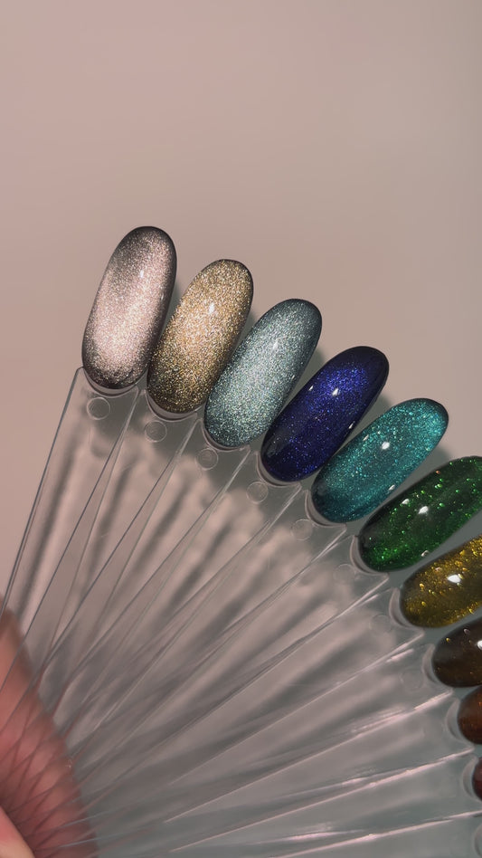 SET OF 12 HYPNOTIC VARNISHES + SMALL MAGNET