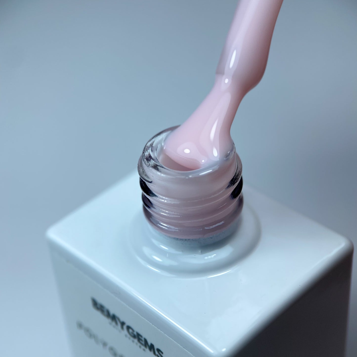 POLYGEL LIQUIDE 03